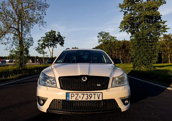 skoda tomaszów mazowiecki Skoda Octavia cena 42500 przebieg: 239000, rok produkcji 2010 z Tomaszów Mazowiecki